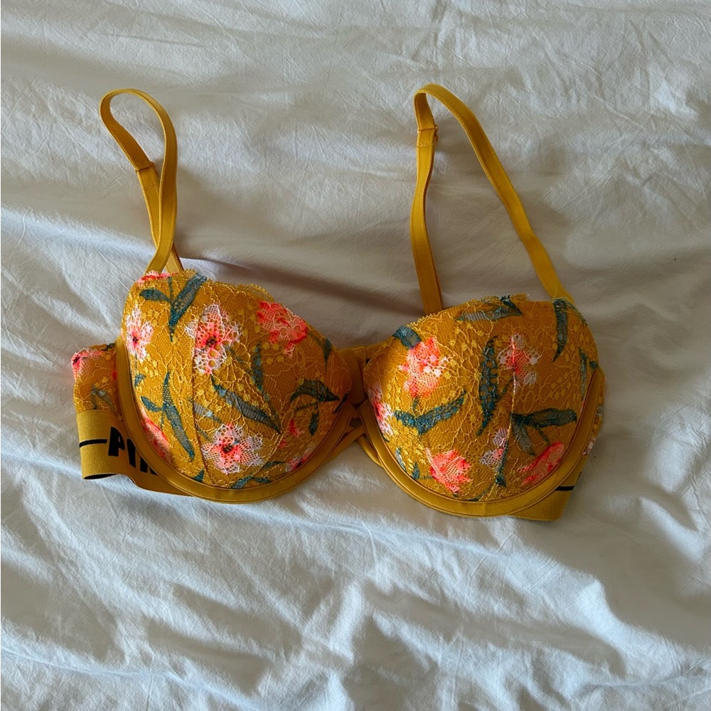 PINK Bra